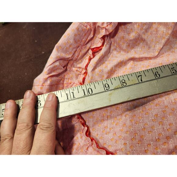 Handmade Picnic Basket Liner w/Cloth Napkins and 84x32 Tablecloth 10" bottom - Picture 5 of 10